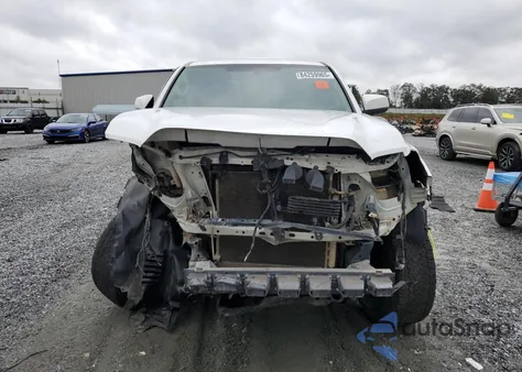 2016 Toyota Tacoma Access Cab z USA, uszkodzony, nr VIN 5TFSZ5AN9GX015751